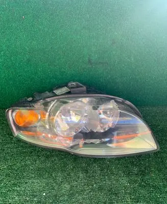 Audi A4 S4 B7 8E 8H Headlight/headlamp 8E0941004AJ 0301219202