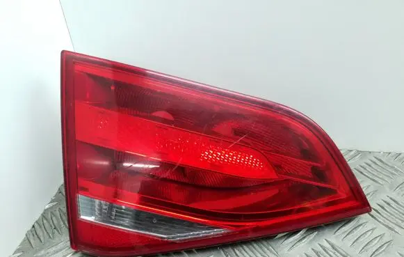Audi A4 S4 B8 8K Tailgate rear/tail lights 8K5945093