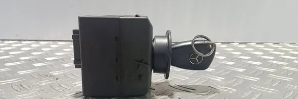 Mercedes-Benz C W203 Ignition lock 2095450908 33002409 000685474020618