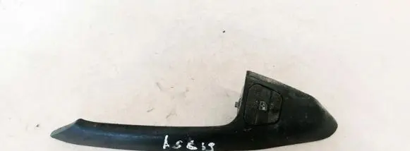 Volkswagen Polo II 86C 2F Electric window control switch 1H4867197