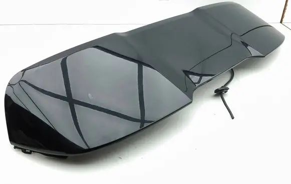 Tailgate/trunk spoiler