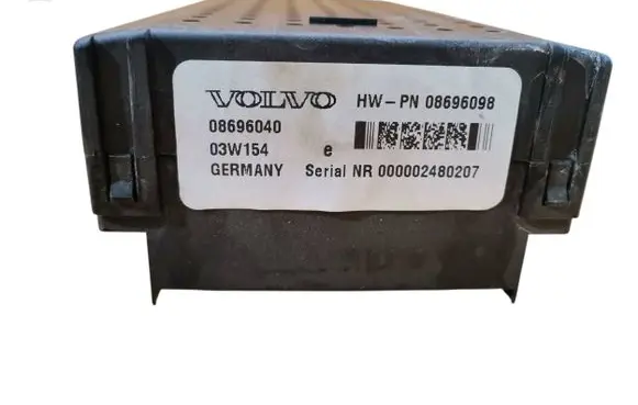 Volvo XC90 Fuse module 08696098 08696040 03W154
