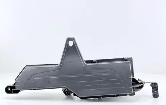 BMW 2 F22 F23 Air filter box 7597589 10737810 70517074