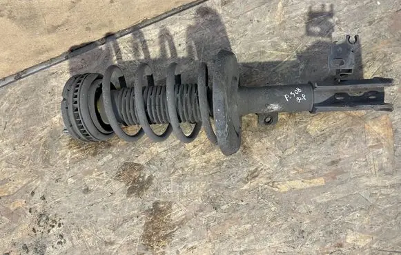 Peugeot 508 Front shock absorber/damper 9677508580