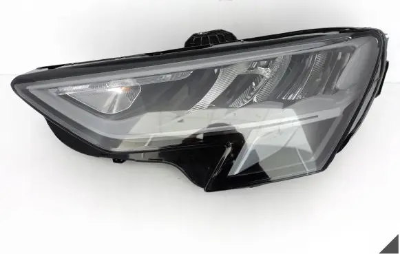 Audi A3 8Y Headlight/headlamp 8Y0941011