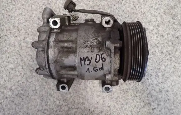 Mazda 3 I Air conditioning (A/C) compressor (pump)