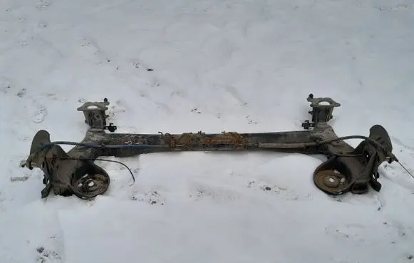 Peugeot 5008 Rear subframe 