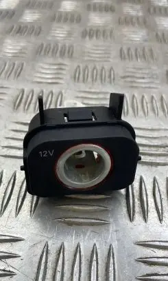 Audi Q5 SQ5 Cigarette lighter 8K0919565