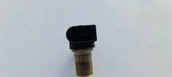 BMW 5 E39 Camshaft position sensor 779464603