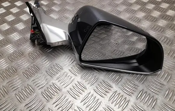 Tesla Model 3 Front door electric wing mirror E11048799