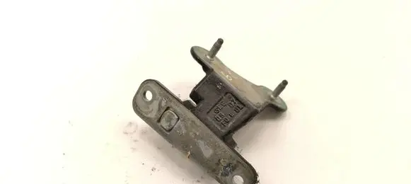 Mercedes-Benz C W204 Rear door lower hinge A047058