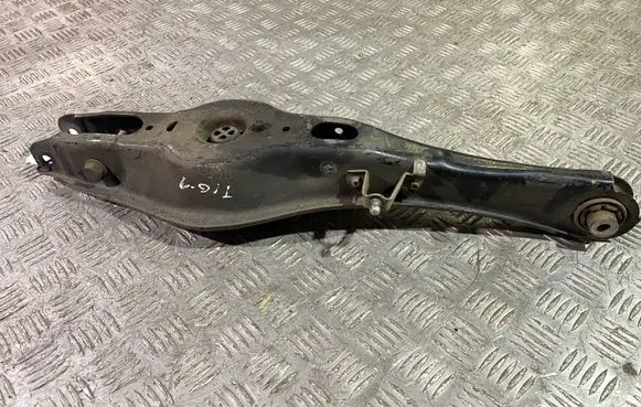 Volkswagen Tiguan Rear upper control arm/wishbone 3Q0505311E
