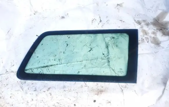 Ford Mondeo Mk III Rear side window