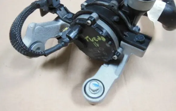 Hyundai Tucson IV NX4 Electric auxiliary coolant/water pump 25160MHA1