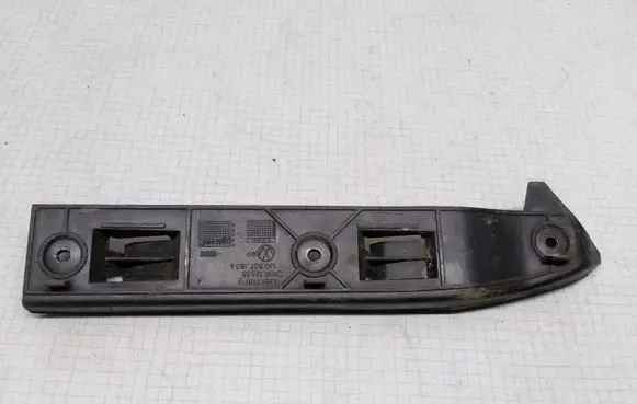 Volkswagen Golf IV Front bumper mounting bracket 1J0807183A