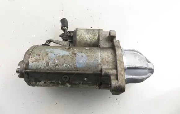 Mercedes-Benz Vito Viano W639 Starter motor S3043