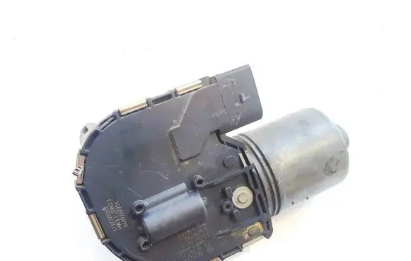Volvo V50 Wiper motor 0390241913 30698233 039024191330698233