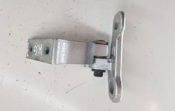 Volvo S90, V90 Rear door lower hinge 31371586