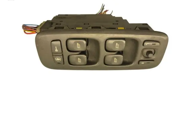 Volvo V70 Electric window control switch 8682836 01W43E