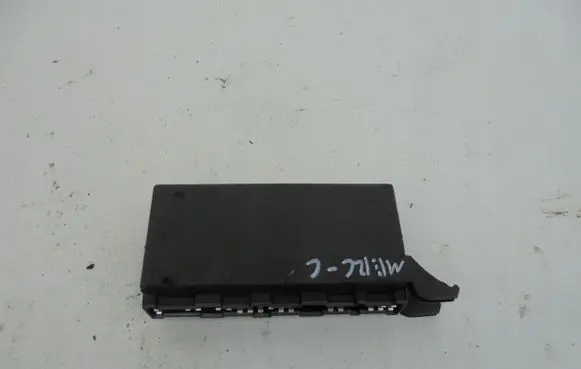 Mercedes-Benz C W202 Light module LCM A2025420432