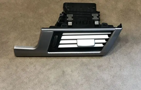 Mercedes-Benz E W212 Dashboard air vent grill cover trim A2126802271
