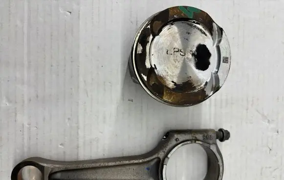 BMW 3 G20 G21 Connecting rod/conrod 11255A24670