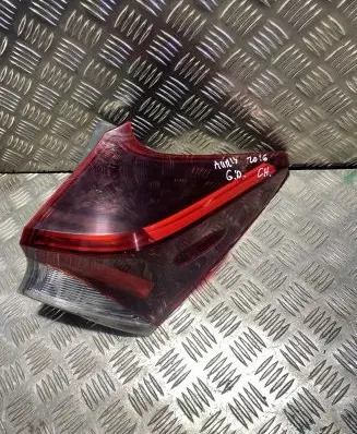 Toyota Auris E180 Rear/tail lights