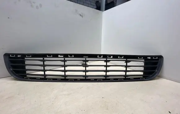 Citroen Berlingo Front bumper lower grill 9681519877