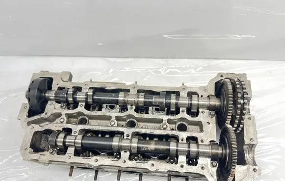 Mercedes-Benz ML W164 Engine head A6420108820