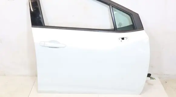 Nissan Micra K14 Front door