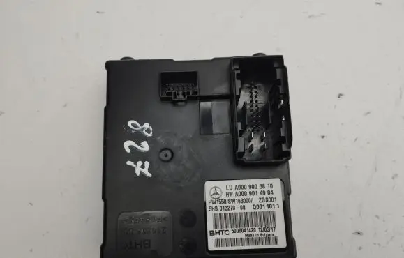 Mercedes-Benz E W213 Air conditioning/heating control unit A0009003810
