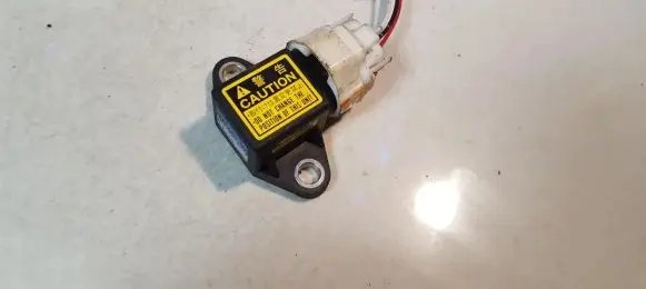 Toyota RAV 4 (XA20) Airbag deployment crash/impact sensor 8944160010 89441-60010