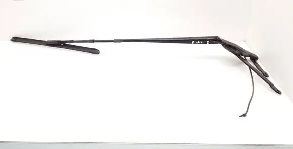 Tesla Model X Front wiper blade arm 104667000B 24027217
