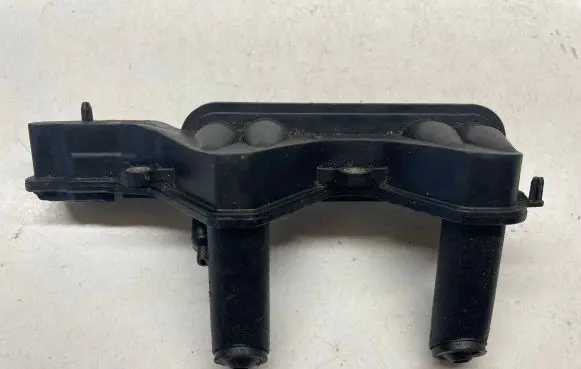 BMW 6 F06 Gran coupe Oil breather separator 7566260 11127566260