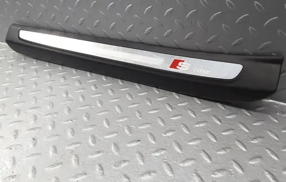 Audi Q7 4L Front sill trim cover 4L0853373B 4L0853373C 4L0853373A