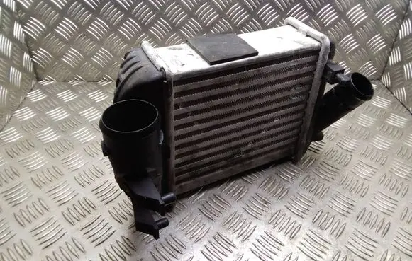 Audi A4 S4 B6 8E 8H Intercooler radiator 8E0145805P
