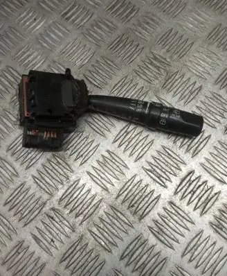 Toyota Avensis T220 Wiper control stalk