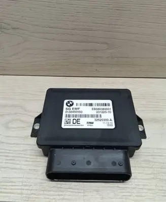 BMW 5 F10 F11 Hand brake control module 6863800 32620300A 23122010