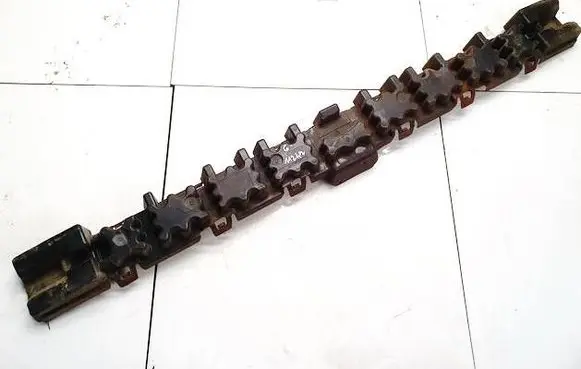 Ford C-MAX II Rear bumper mounting bracket DM5117E899AE