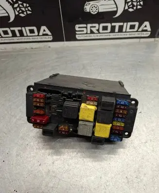 Mercedes-Benz C W203 SAM control unit 2035452801 5DK00848551