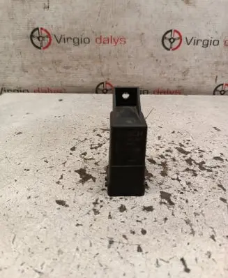 Renault Trafic III (X82) Glow plug pre-heat relay 0281003050 0798585