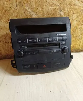 Mitsubishi Outlander Radio/CD/DVD/GPS head unit 8002A539XA 3859546 7L17A