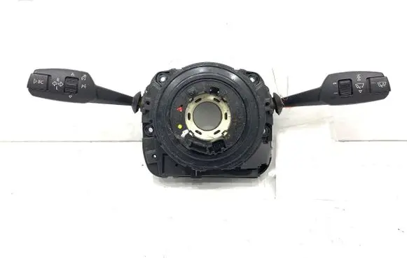 Wiper turn signal indicator stalk/switch