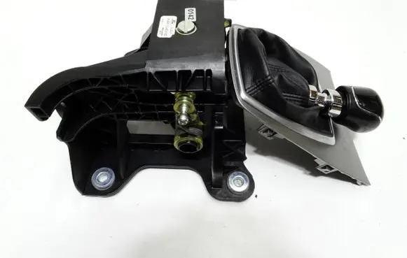Ford Kuga I Gear shifter/selector AV4R7C453ND DU3EA 116805