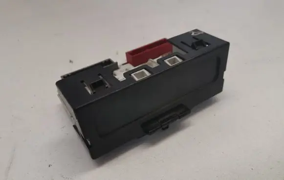 Renault Scenic I Screen/display/small screen P8200028364A