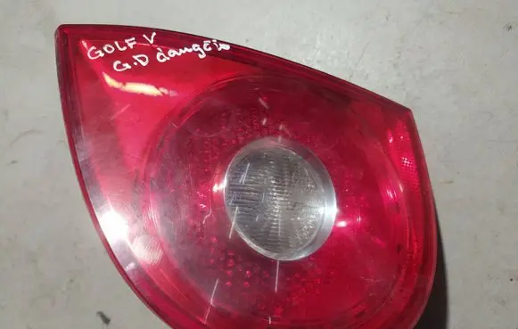 Volkswagen Golf V Tailgate rear/tail lights 1K6945094E