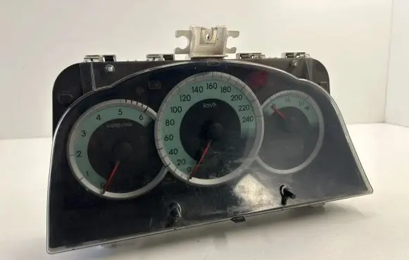 Toyota Corolla Verso AR10 Speedometer (instrument cluster) 838000F092A