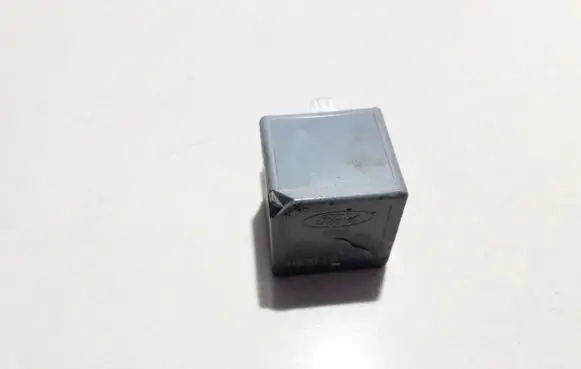 Ford Mondeo Mk III Other relay f80b14b192aa g1uhq