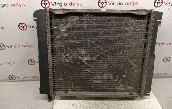 Mercedes-Benz E W124 Coolant radiator 2120711717 240232