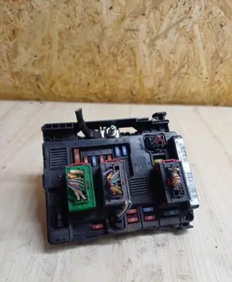 Citroen Berlingo BSM Control unit U118470002J 9650618580 578404935